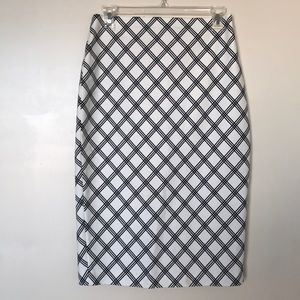 White Geometric Pencil Skirt